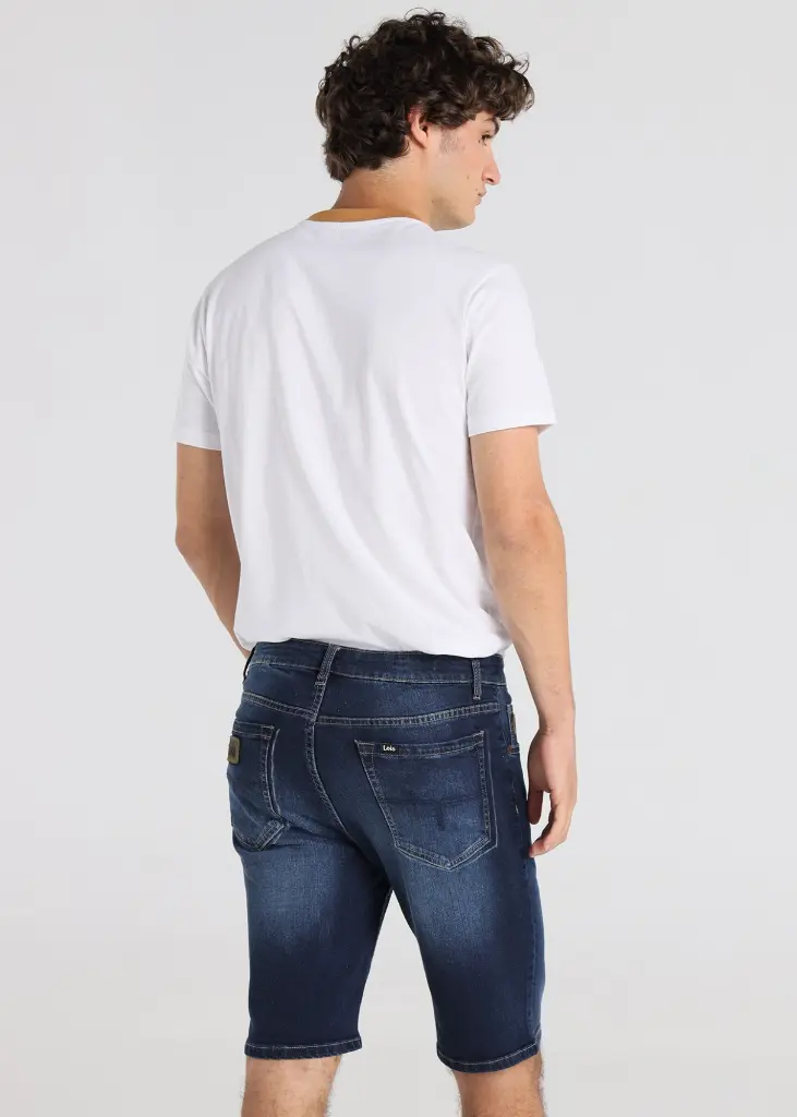 bermuda-tejana-slim-fit-tiro-medio-blake-luc (4).webp