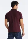 -polo-basico-manga-corta-logo-toro-en-el-pecho-granate (1).webp