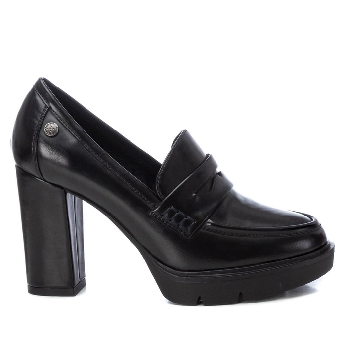 Zapato de Tacon XTI
