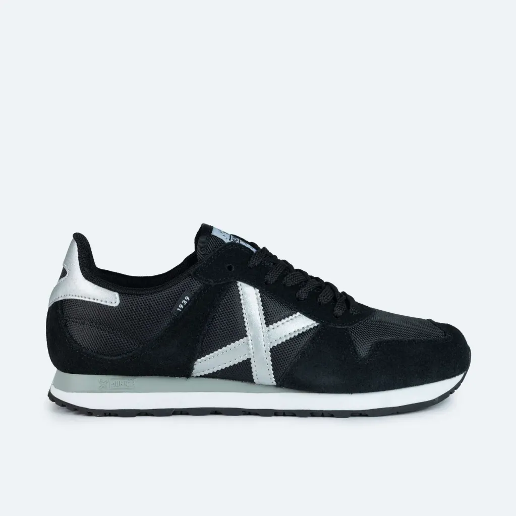 zapatilla Munich Massana negro y plata